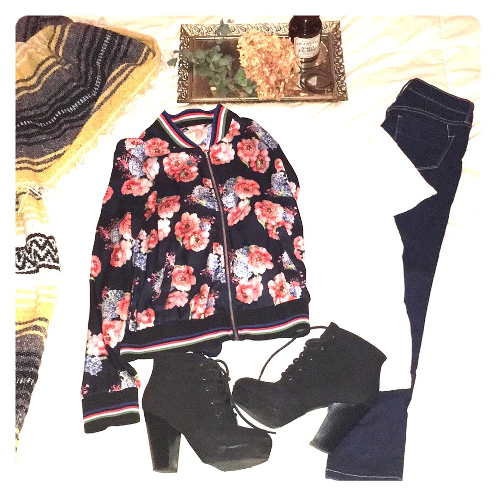 Floral light weight bomber jacket